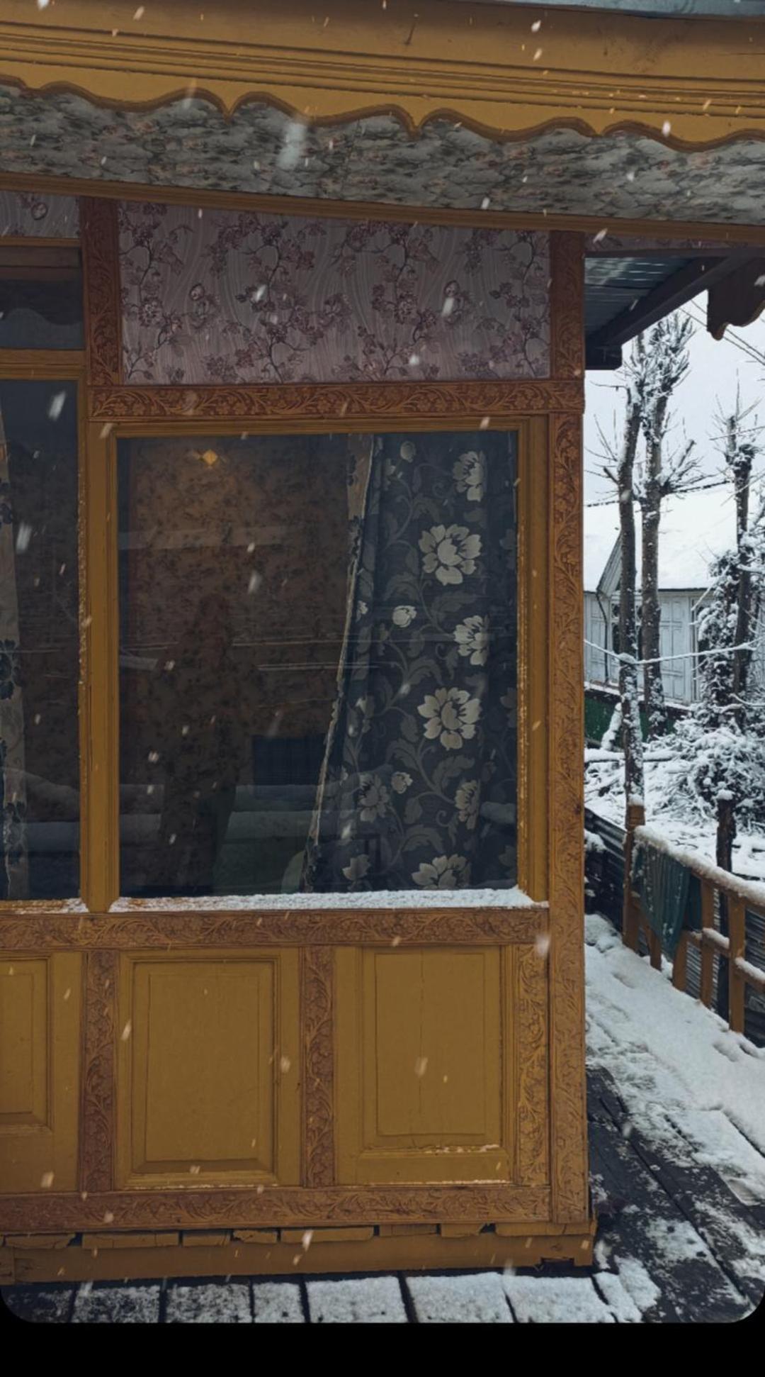 Hb Nancy Group Of Houseboats Hotel Srinagar  Ngoại thất bức ảnh