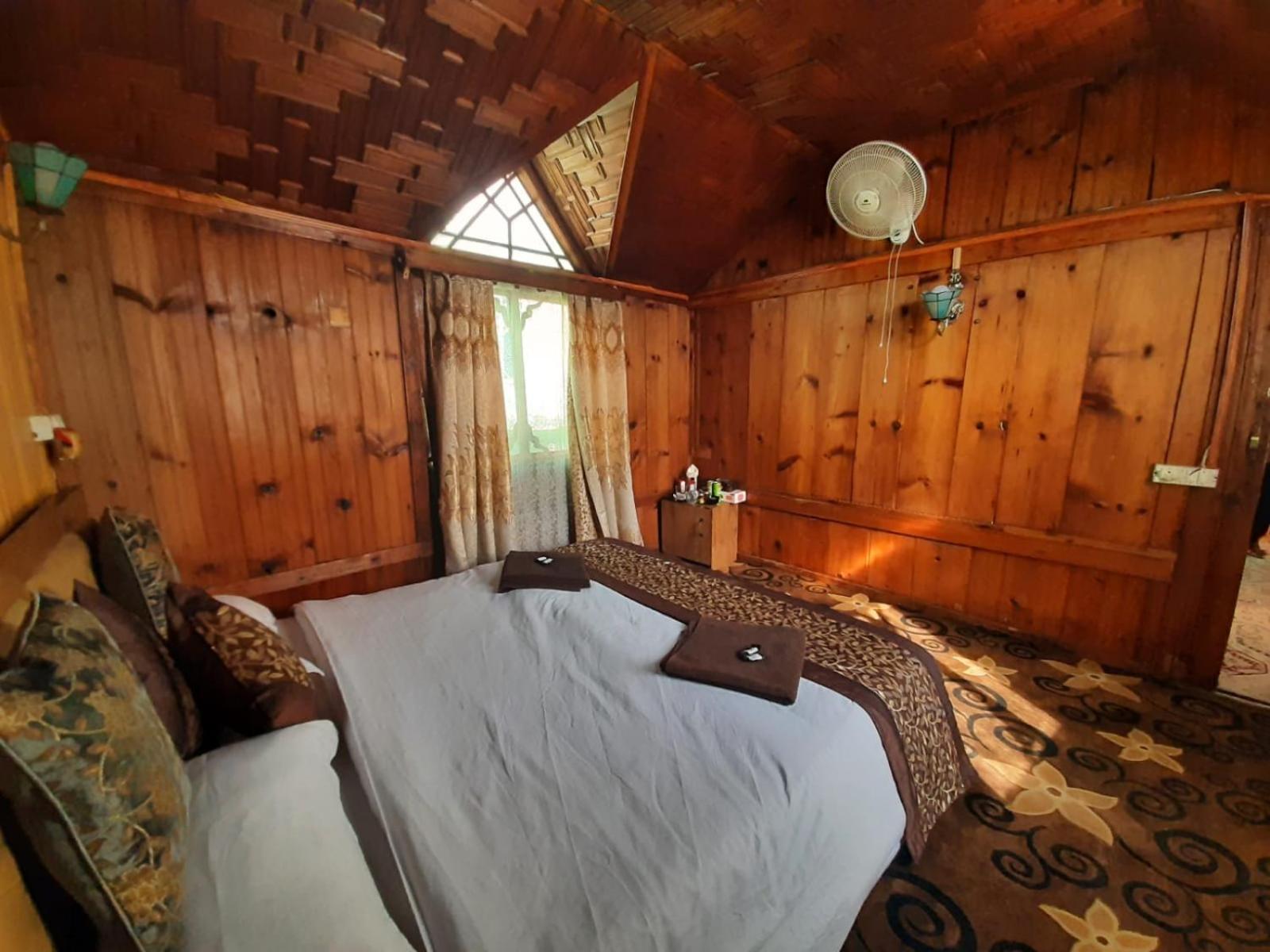 Hb Nancy Group Of Houseboats Hotel Srinagar  Ngoại thất bức ảnh